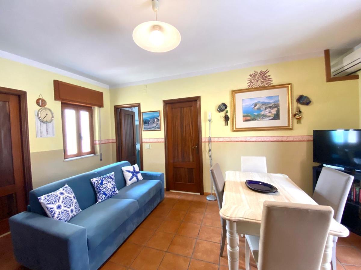 Apartments Mikros جيارديني ناكسوس المظهر الخارجي الصورة